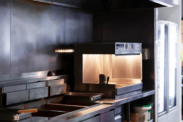 Aparelhos Cozinha Comercial Sendo Abertura Serviço — Fotografia de Stock