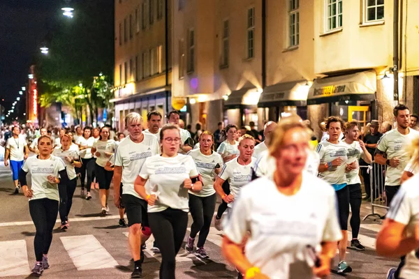 Sztokholm Szwecja Sierpnia 2018 Midnight Run Ulicach Południowej Części Sztokholmu — Zdjęcie stockowe