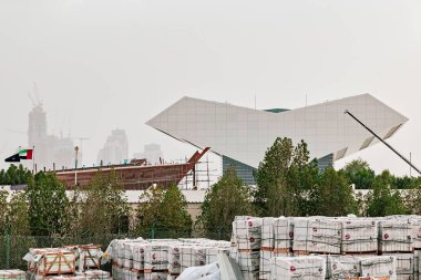 Dubai, Birleşik Arap Emirlikleri - 19 Ocak 2019: İnşaat Muhammed Bin Rashid kitaplığının Dubai Festival City. Geç 2019 açma