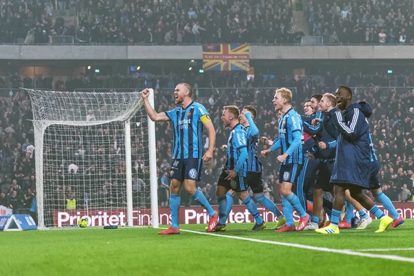 Vinnare Dif efter straffshootout 4-2 på svenska cupen Quarten — Stockfoto