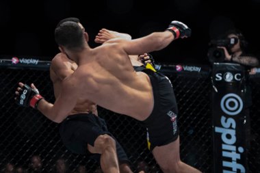 Serdar Altaş (Swe) ve Jhonata Sil arasında üstün mücadele 19