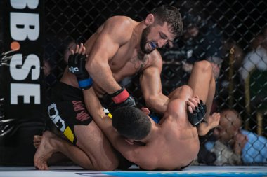 Serdar Altaş (Swe) ve Jhonata Sil arasında üstün mücadele 19