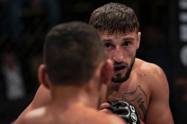 Serdar Altaş (Swe) ve Jhonata Sil arasında üstün mücadele 19