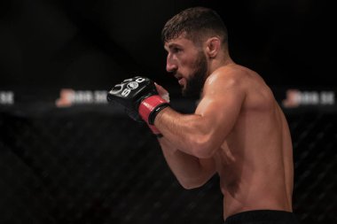 Serdar Altaş (Swe) ve Jhonata Sil arasında üstün mücadele 19