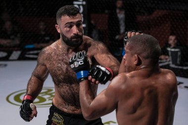 Rostem Akman (Swe) ve Mauricio Re arasında üstün mücadele 19