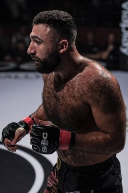 Rostem Akman (Swe) ve Mauricio Re arasında üstün mücadele 19