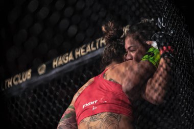 Üstün meydan okuma 19 Pannie Kianzad (Swe) ve Inoy Raza arasında