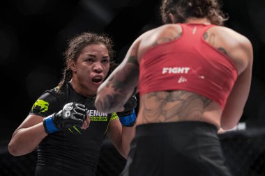 Üstün meydan okuma 19 Pannie Kianzad (Swe) ve Inoy Raza arasında