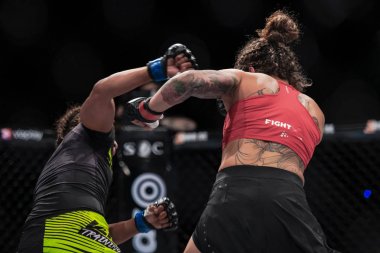 Üstün meydan okuma 19 Pannie Kianzad (Swe) ve Inoy Raza arasında
