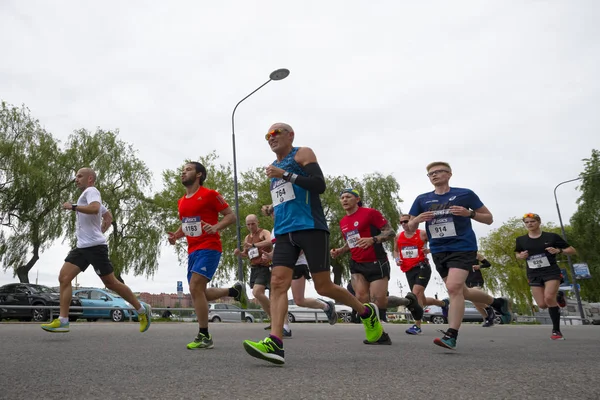 Stockholm Marathon in grey weather and some rainfall — Stock Photo, Image