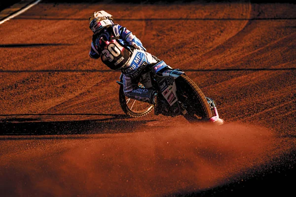 Leon Madsen (den) op de Speedway GP in Hallstavik en Hz bygg A — Stockfoto
