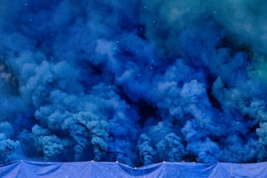 Tele2 arenada dif ve MFF arasındaki futbol oyunu