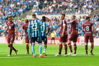 Tele2 arenada dif ve MFF arasındaki futbol oyunu