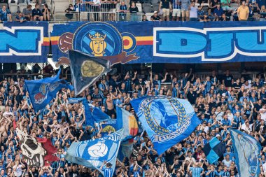 Tele2 arenada dif ve MFF arasındaki futbol oyunu