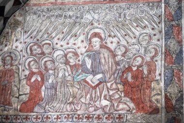 Ro Havero kilise içinde duvarlarda süs eşyaları ayrıntıları