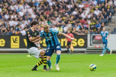 Solna'daki Friends Arena'da Aik ve Dif arasında futbol derbisi