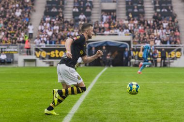 Solna'daki Friends Arena'da Aik ve Dif arasında futbol derbisi