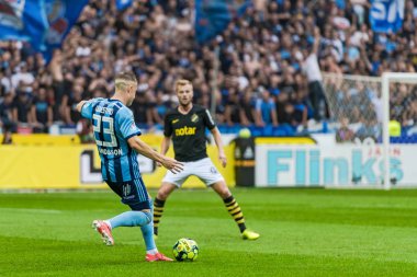Solna'daki Friends Arena'da Aik ve Dif arasında futbol derbisi