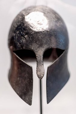 Antik Spartalı kask 