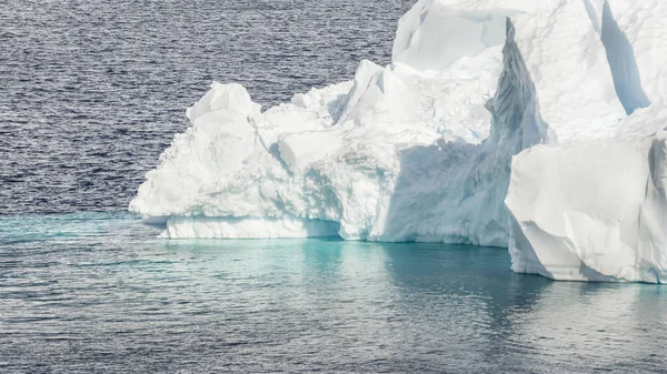 Primo Piano Iceberg Nella Baia Dell Antartide — Foto Stock