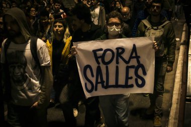Sao Paulo Brezilya 08 23 2019 Amazon korunması için protesto sokakta insanlar