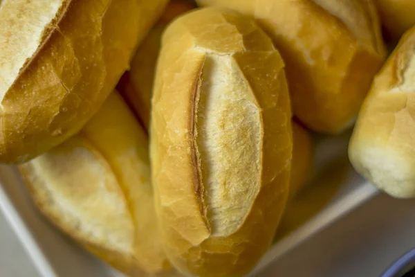 Close up de vários pães franceses, pão típico brasileiro — Fotografia de Stock