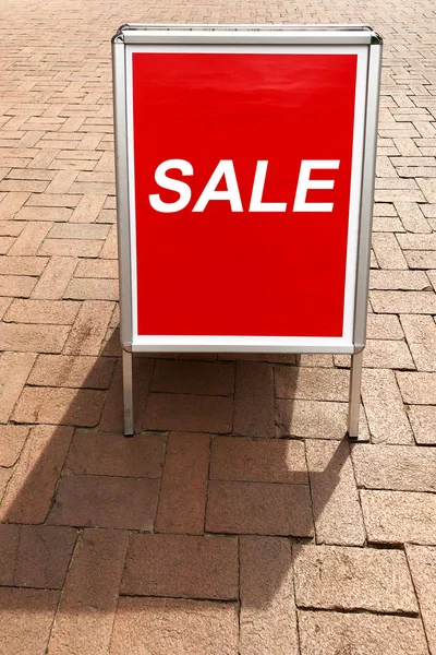 Customer stopper sign advertising sale — Stock Photo, Image