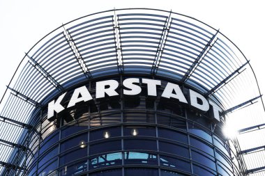 Karstadt Mağazası logosu