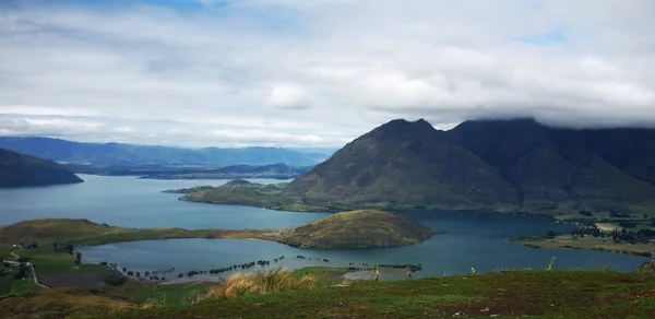 Landschaft Mit See Und Bewölktem Himmel Neuseeland — Stockfoto