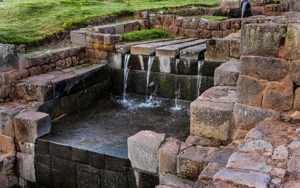 Cusco Peru Tipon kalıntıları. Arkeolojik Sit. Horologic kanallar. 