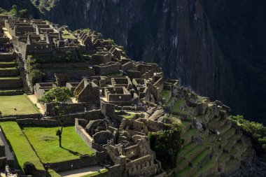 Machu Picchu / Cusco / Peru - 07.18.2017. Machu Picchu Peru - görünümü bir dağda ziyaret turist ile Harabeleri.