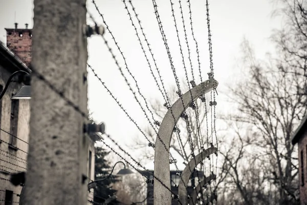 Auschwitz Oswiecim Poland 2018 Cerca Arame Farpado Torno Campo Concentração — Fotografia de Stock