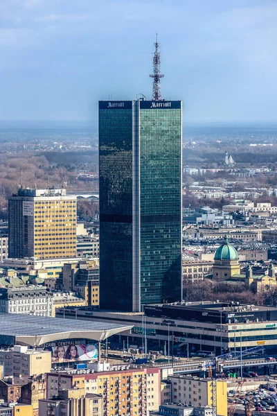Varsovia Polonia 2017 Vista Vertical Del Alto Edificio Cristal Centro —  Fotos de Stock
