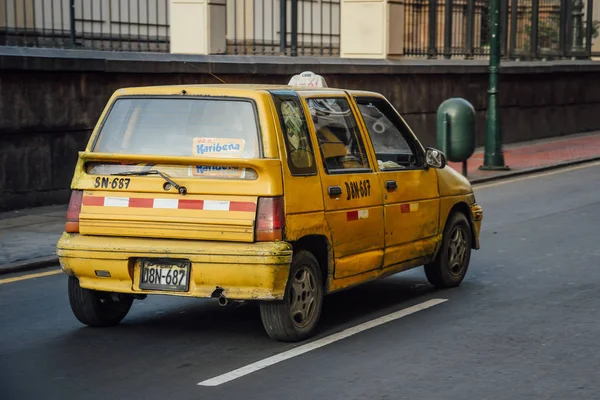 Lima Pérou 2017 Cabine Taxi Péruvienne Célèbre Pour Son Mauvais — Photo