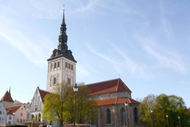 Tallinn, Estonya - Unesco Dünya Mirası sit alanı içinde St. Nicholas Kilisesi. Ortaçağ eski kilise Saint Nicholas, balıkçılar ve denizciler hamisi için adanmış.