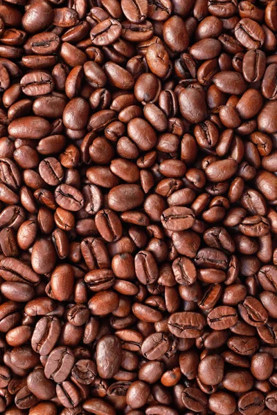 Dark café torréfié grains de fond — Photo