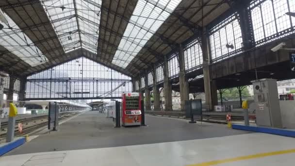 2017年5月 火车站 奥斯特里茨室内 巴黎奥斯特里茨火车站 主要火车站位于巴黎第十三区的塞纳河左岸附近 — 图库视频影像