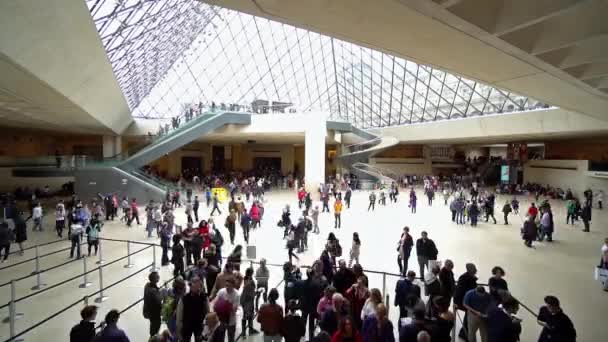 France Paris Circa Jun 2017 Slow Motion People Moving Louvre — Stock Video