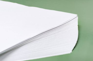 Yığın beyaz yazdırma kağıdı