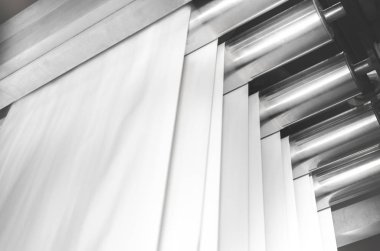 Ofset baskı makinesi kağıt ile silindirleriyle ayrıntılarını 