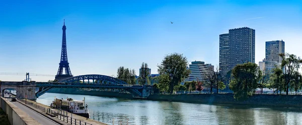 Blick Auf Paris Mit Eiffelturm Und Brücke Über Die Seine — Stockfoto