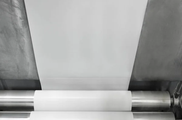 印刷機に紙や金属ローラー 作業のスプール — ストック写真