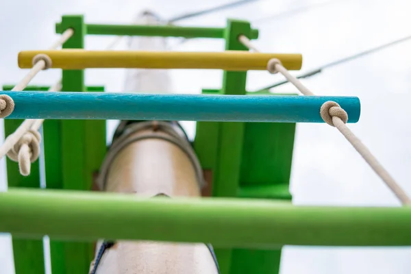 Houten Ladder Obstakel Touw Avonturenpark — Stockfoto