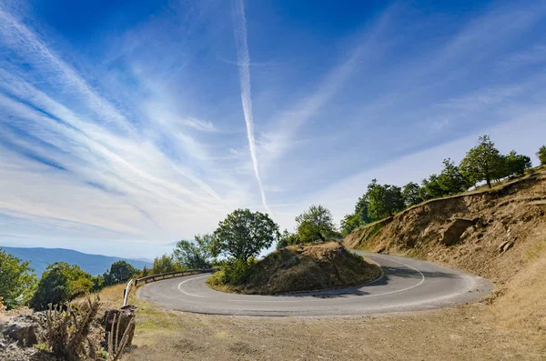 Estrada Curva Montanha Perigosa Verão — Fotografia de Stock