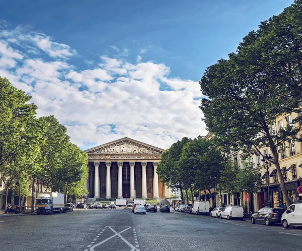 Paris França Maio 2017 Tráfego Igreja Madeleine Rue Royale Pela — Fotografia de Stock