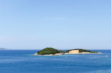 Tropik ada mediteranian denizde