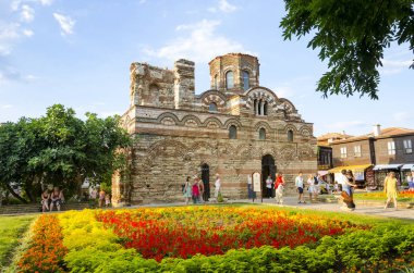 Nesebar, Bulgaristan - Temmuz, 2016 yaklaşık: İsa Pantokrator Kilisesi olduğunu bir ortaçağ Doğu Ortodoks Kilisesi Bulgar şehirde Neseba