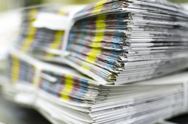 CMYK renk çubukları Kağıt yazdırılan sayfalardaki
