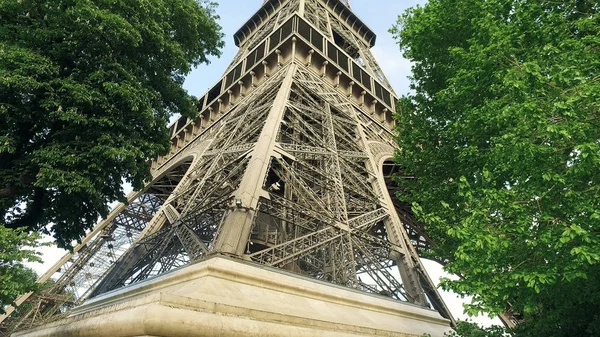Increíble Vista Cinematográfica Torre Eiffel Parisina Durante Día — Foto de Stock