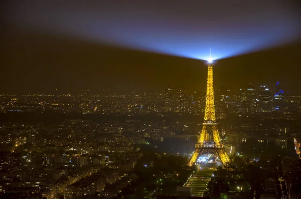 2017年5月 巴黎建筑鸟瞰图埃菲尔铁塔照明 — 图库照片